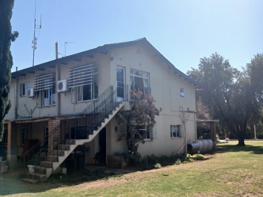 4 Bedroom Property for Sale in Douglas Rural Northern Cape